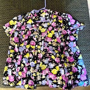 Short sleeve button cotton women’s top